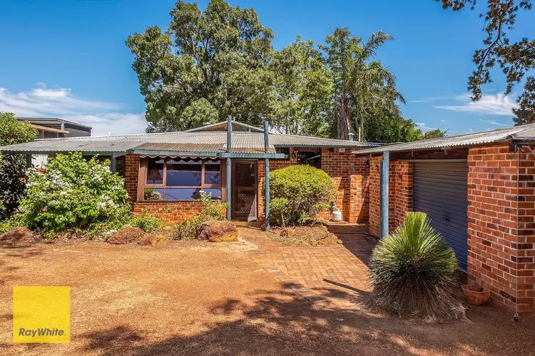 15 Bridgwood Road, Lesmurdie WA 6076