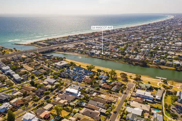 16 Mascot Avenue, Bonbeach VIC 3196