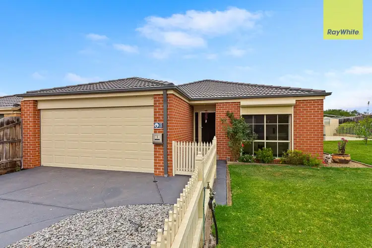 3 Third Mews, Maddingley VIC 3340