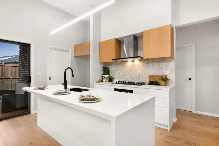 Second view of Homely house listing, 7 Ariel Way, Officer VIC 3809