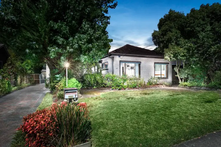 7 Florence Street, Blackburn VIC 3130