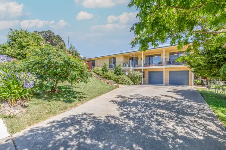 7 Athol Street, Blayney NSW 2799