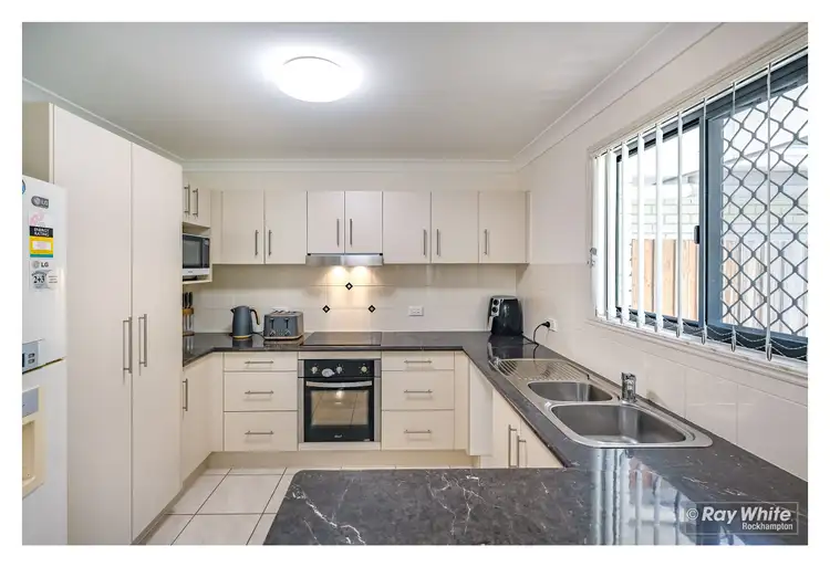 Fifth view of Homely unit listing, 2/192 Rush Street, Koongal QLD 4701