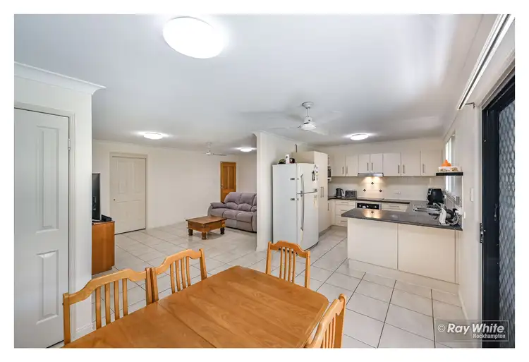 Sixth view of Homely unit listing, 2/192 Rush Street, Koongal QLD 4701