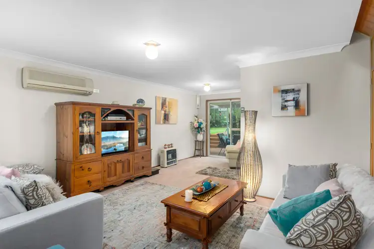 Second view of Homely house listing, 5 Oakhurst Close, Avondale NSW 2530