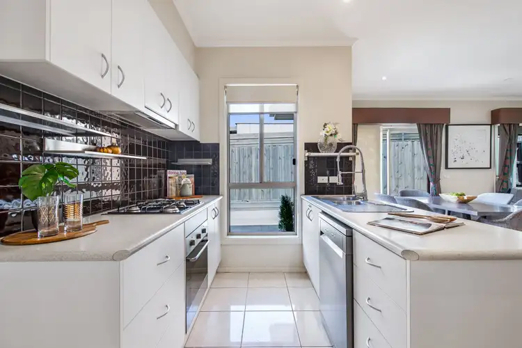 Fourth view of Homely unit listing, 2/18 Carmichael Road, Oakleigh East VIC 3166