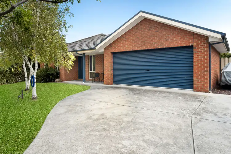 Second view of Homely house listing, 14 Sheoak Court, Pakenham VIC 3810