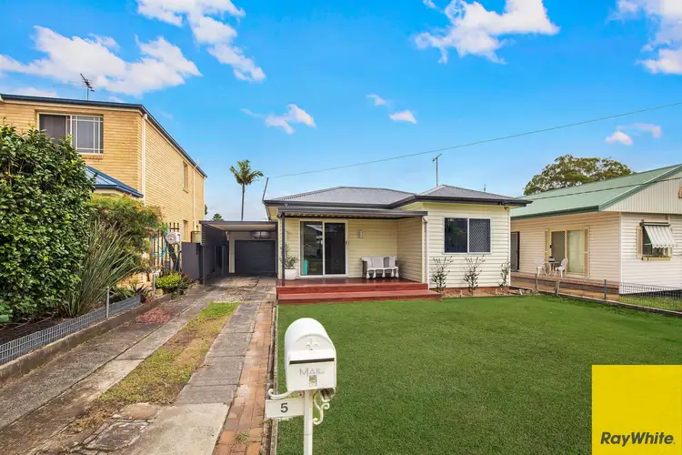 5 Dorothy Avenue, Woy Woy NSW 2256