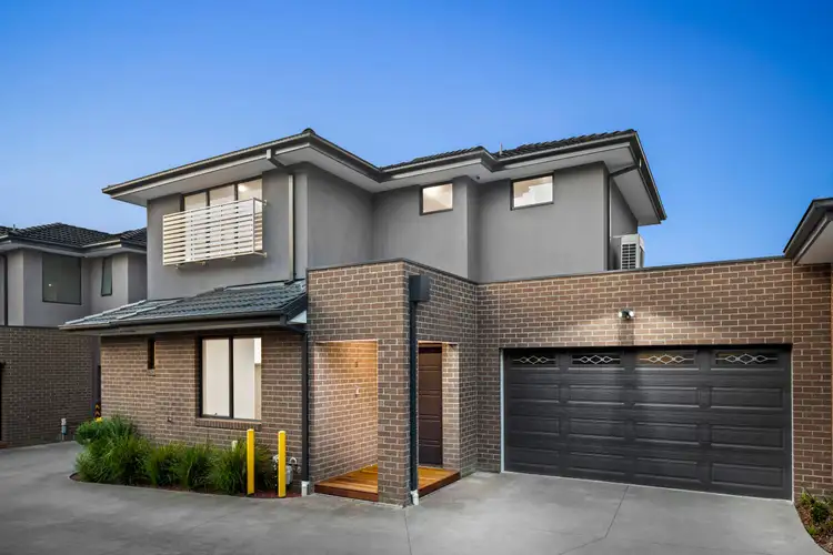 Main view of Homely townhouse listing, 3/38 McComas Grove, Burwood VIC 3125