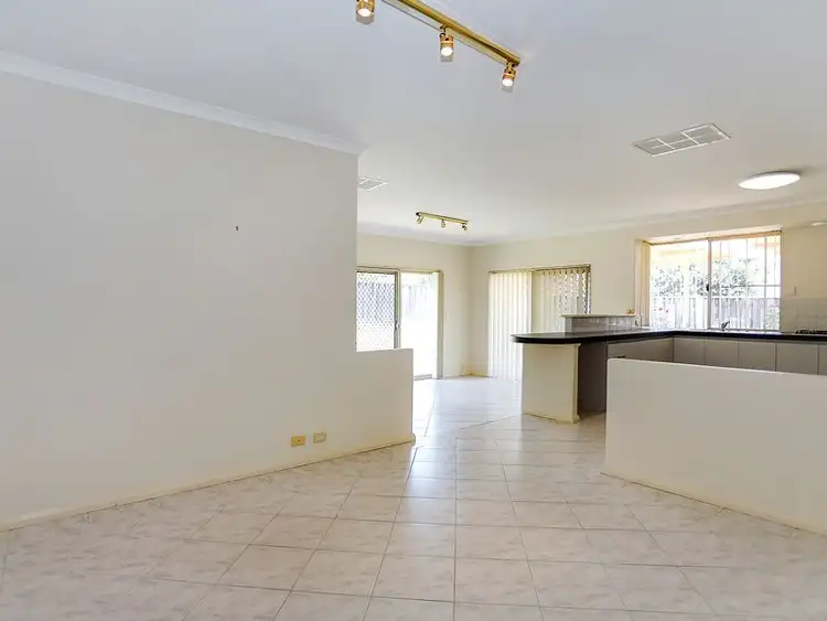 Seventh view of Homely house listing, 6 Brodie Place, Kinross WA 6028