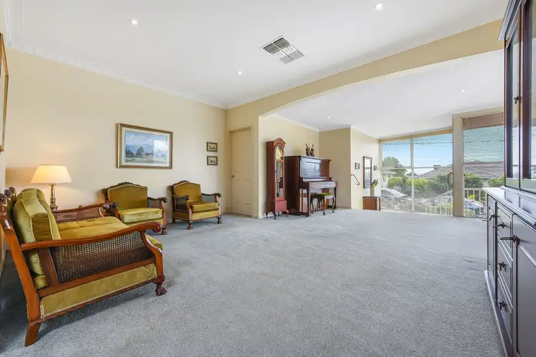 Fourth view of Homely house listing, 25 Glen Court, Glen Waverley VIC 3150
