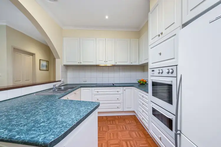 Fifth view of Homely house listing, 25 Glen Court, Glen Waverley VIC 3150