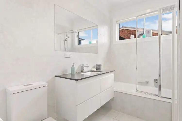 Fourth view of Homely unit listing, 1/585 Warrigal Road, Bentleigh East VIC 3165