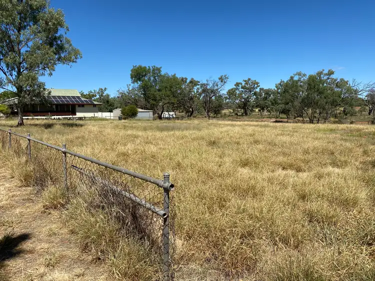 25 Galatea Street, Charleville QLD 4470