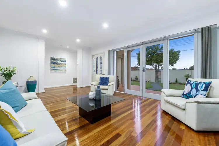 Fifth view of Homely unit listing, 1/3 Kuebler Street, Glen Waverley VIC 3150