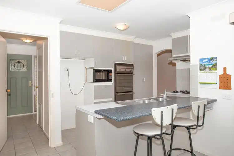 Second view of Homely house listing, 9 Magpie Court, Meadow Heights VIC 3048