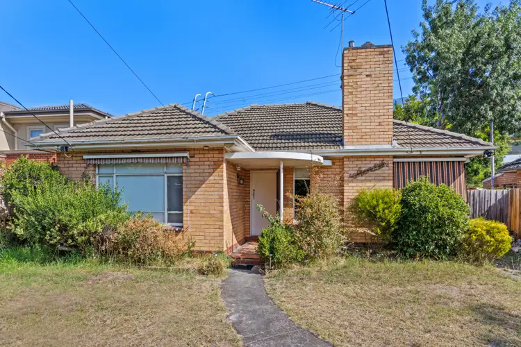 Second view of Homely house listing, 8 Ricourt Avenue, Murrumbeena VIC 3163
