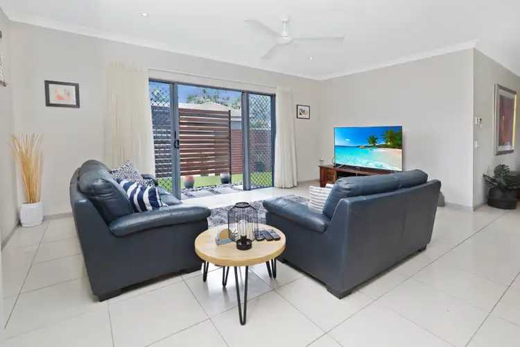 Sixth view of Homely house listing, 2/2-12 Paradise Palms Drive, Kewarra Beach QLD 4879