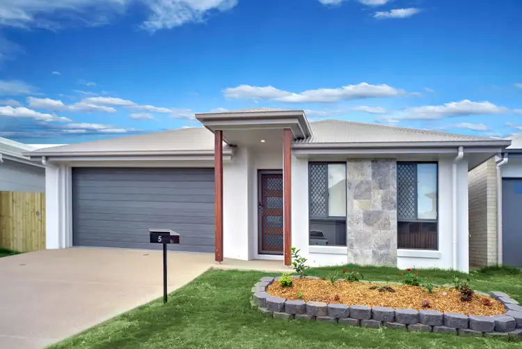 5 Ivory Street, Caloundra West QLD 4551