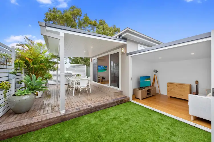 82b Auburn Street, Sutherland NSW 2232