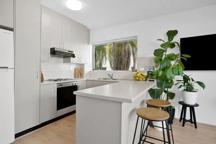 Third view of Homely unit listing, 4/2 Graylind Close, Collaroy NSW 2097