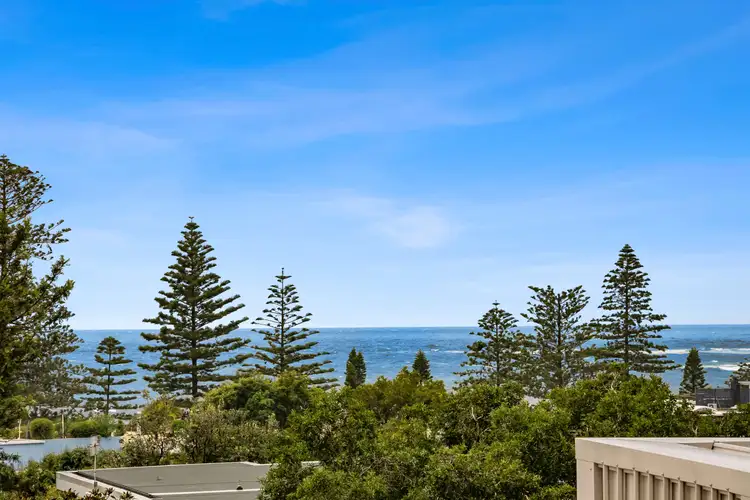 Fifth view of Homely unit listing, 4/2 Graylind Close, Collaroy NSW 2097
