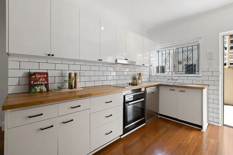 Fifth view of Homely unit listing, 2/73 Emperor Street, Annerley QLD 4103