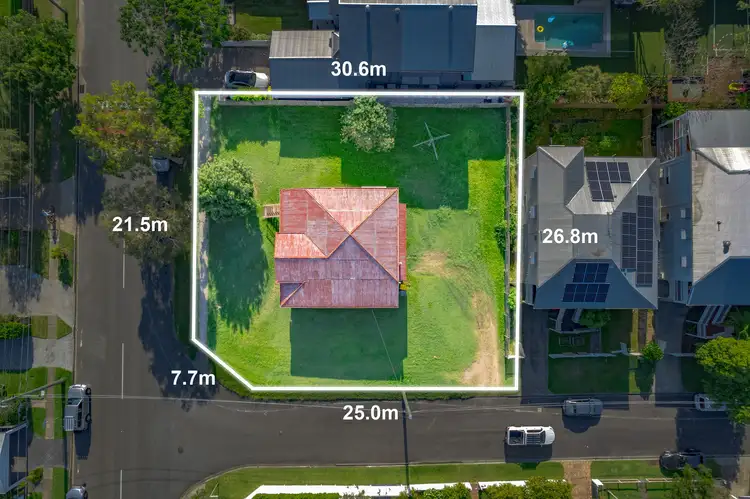 84 Grosvenor Street, Morningside QLD 4170