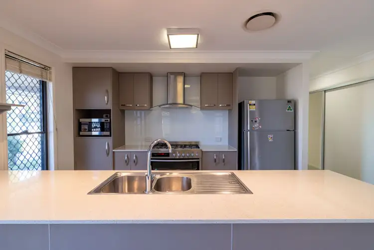 Sixth view of Homely house listing, 17 Tomaso Close, Doolandella QLD 4077