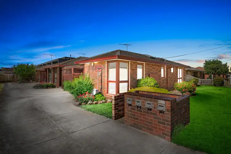 1/7 Dewan Avenue, Werribee VIC 3030