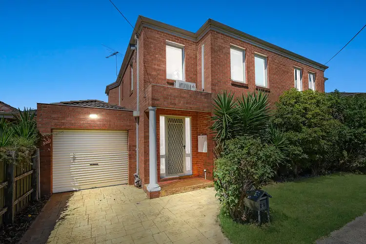 20 Royalty Street, Clayton VIC 3168