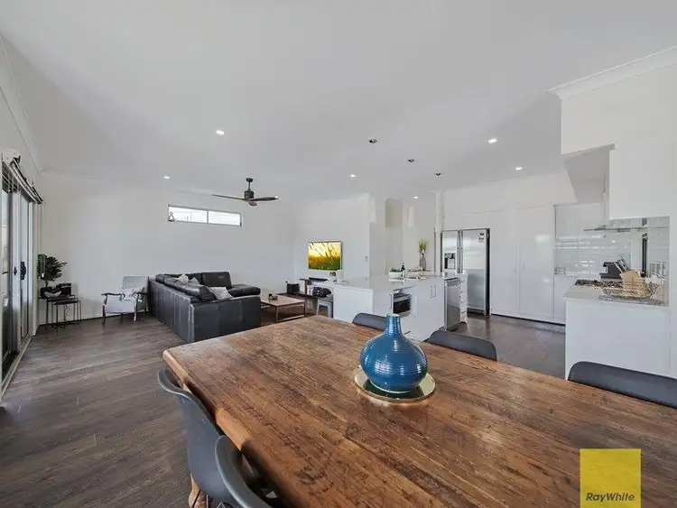 Seventh view of Homely house listing, 33 Valley Circuit, Kuraby QLD 4112