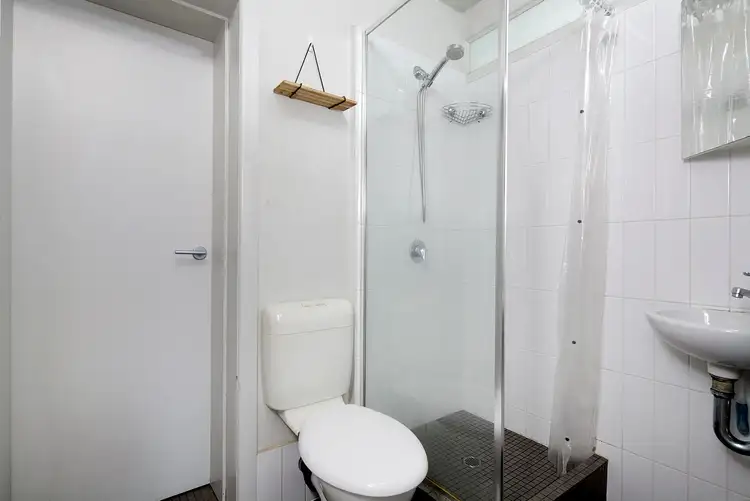 Fifth view of Homely apartment listing, 5/150 Brunswick Road, Brunswick VIC 3056