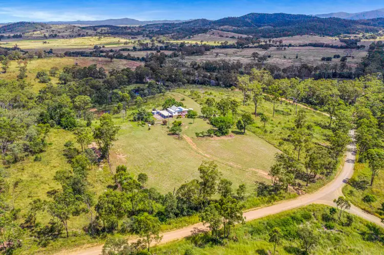 319 Davis Road, East End QLD 4695