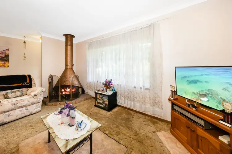 Fifth view of Homely house listing, 10 Greenwood Avenue, Berkeley Vale NSW 2261