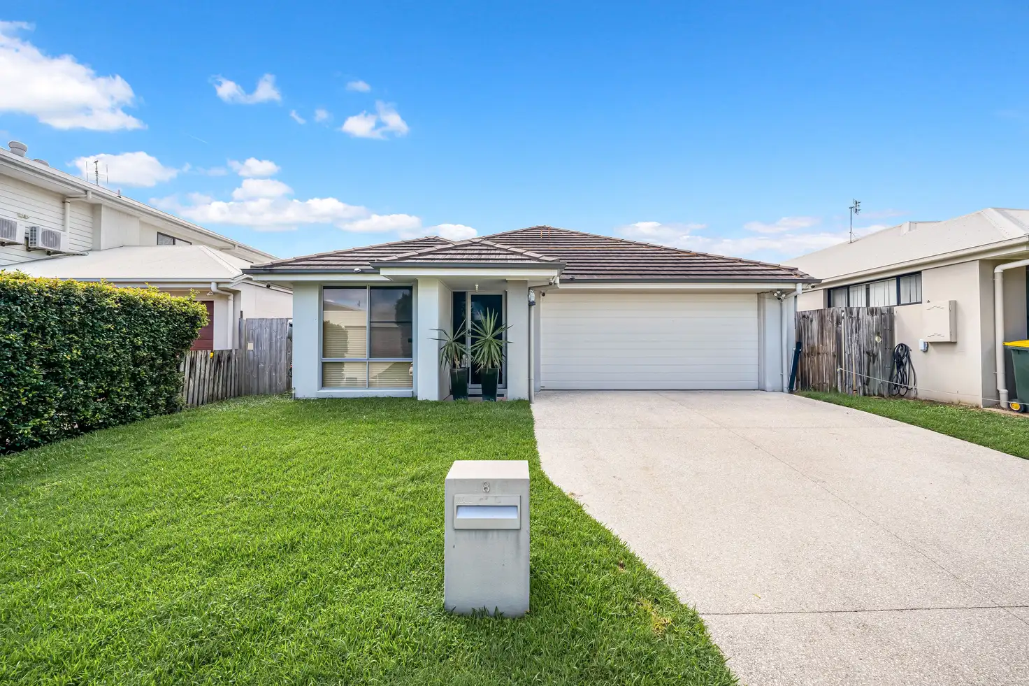 Main view of Homely house listing, 8 Blue Fin Circuit, Mountain Creek QLD 4557