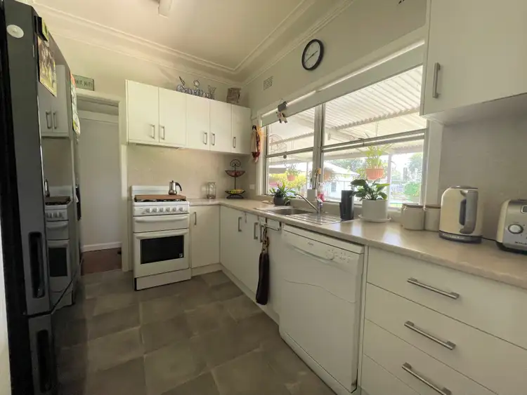 Fifth view of Homely house listing, 18 Goondooloo Street, Griffith NSW 2680