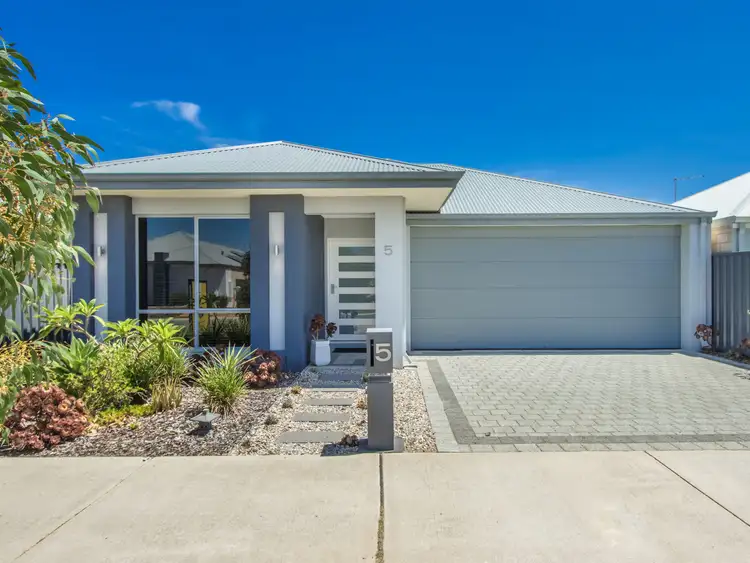 Second view of Homely house listing, 5 Crombie Way, Baldivis WA 6171