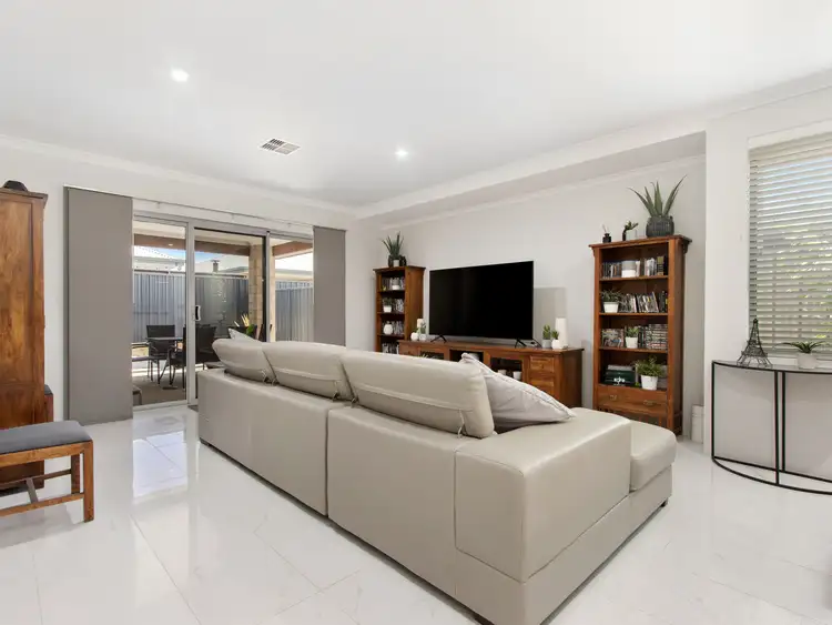 Seventh view of Homely house listing, 5 Crombie Way, Baldivis WA 6171