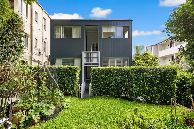 Fifth view of Homely apartment listing, 2/17 Alexander Street, Coogee NSW 2034