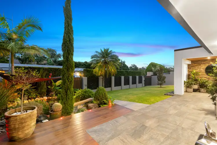 11 Yangoora Crescent, Ashmore QLD 4214