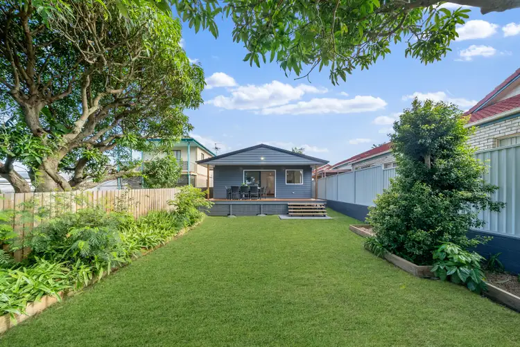 6 Keenan Street, Margate QLD 4019