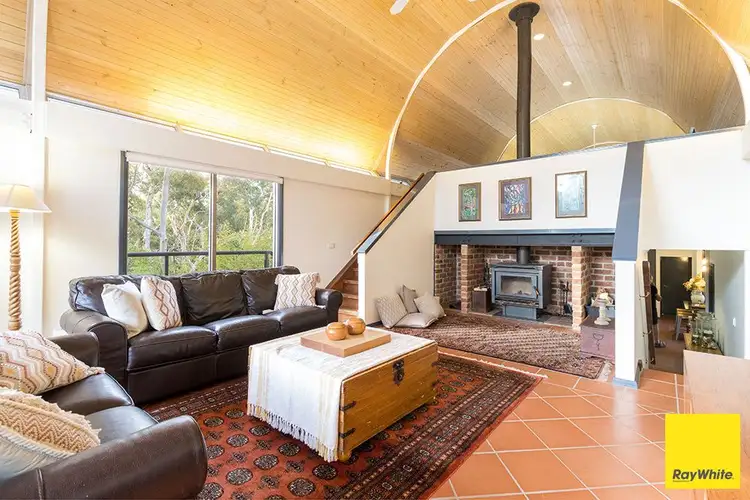 126 Weeroona Drive, Wamboin NSW 2620