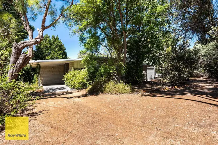 2 Lane Road, Kalamunda WA 6076