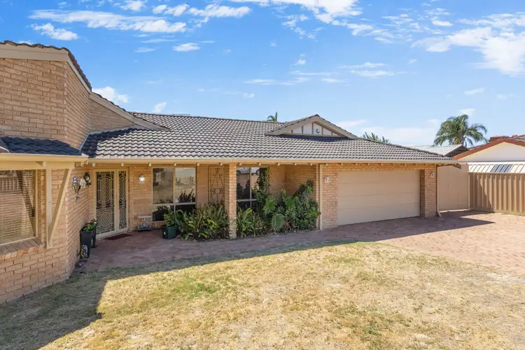 20 Azelia Street, Alexander Heights WA 6064