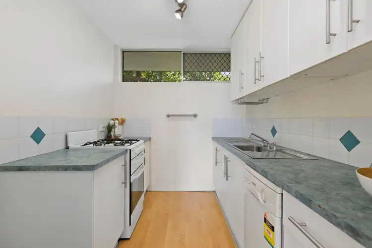 Fourth view of Homely unit listing, 2/54 Kingsley Parade, Yeronga QLD 4104