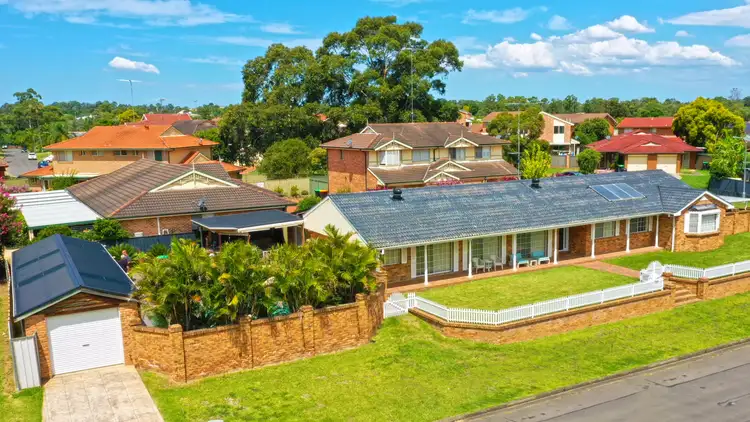 2 Samuel Foster Drive, South Penrith NSW 2750