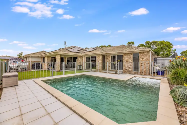 16 Kingsley Court, Little Mountain QLD 4551