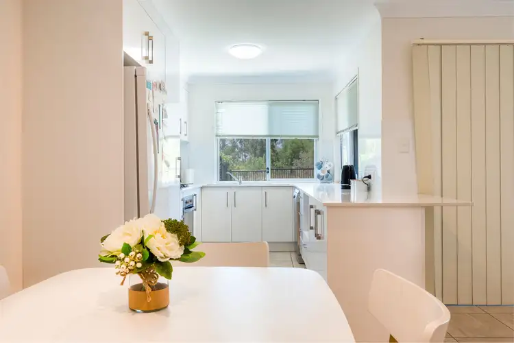 7 Ninderry Walk, Redbank Plains QLD 4301