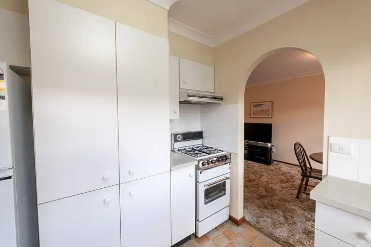 Fifth view of Homely house listing, 1/388 Sandrina Drive, Lavington NSW 2641